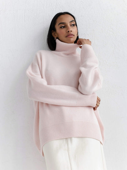 Pull d’hiver à col roulé pour femme, chaud et élégant.